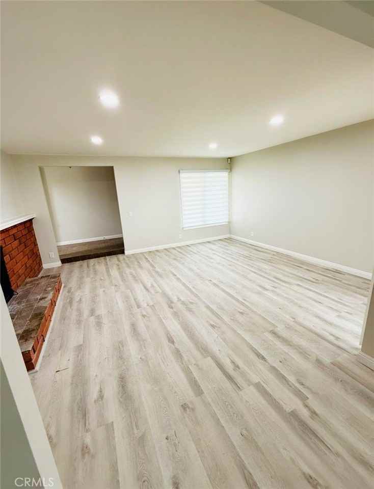 1682 Colfax Way - Photo 4 of 7