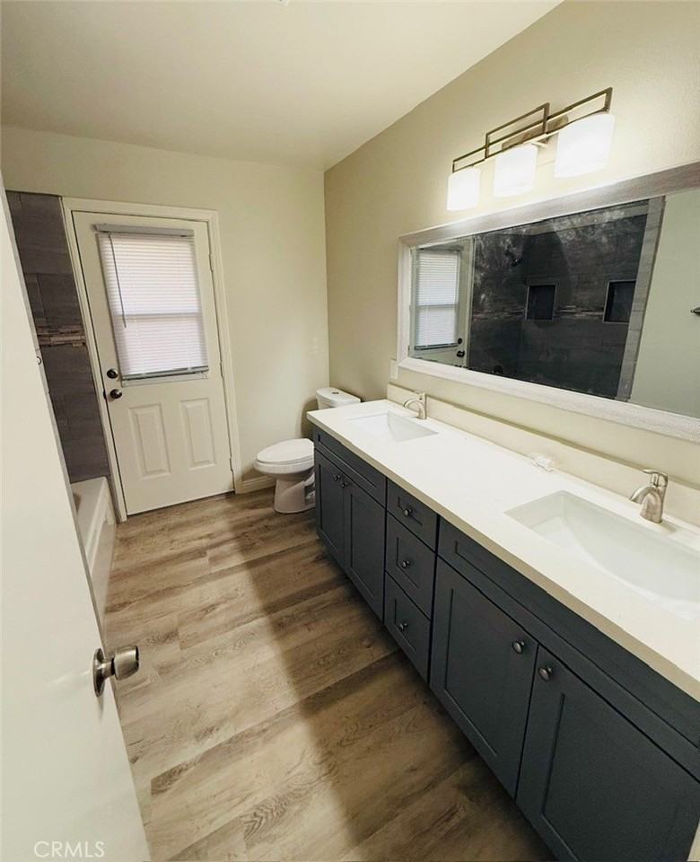 1682 Colfax Way - Photo 5 of 7