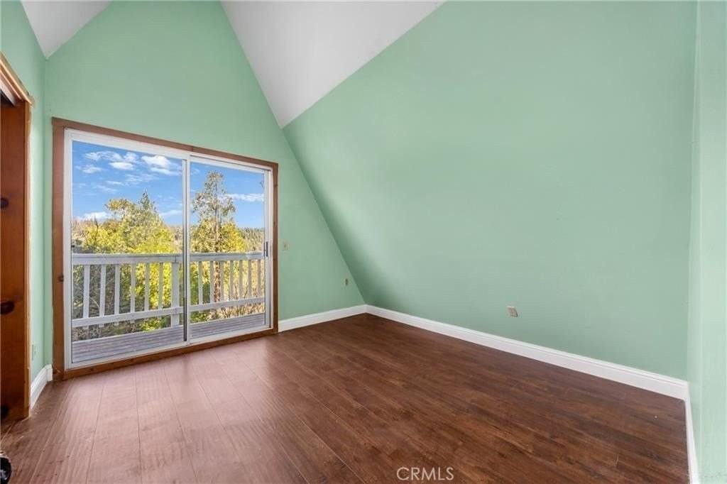 23884 Bowl Rd - Photo 3 of 9