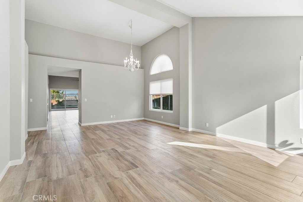 28645 Via Pasatiempo - Photo 4 of 36