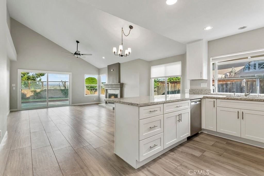 28645 Via Pasatiempo - Photo 7 of 36