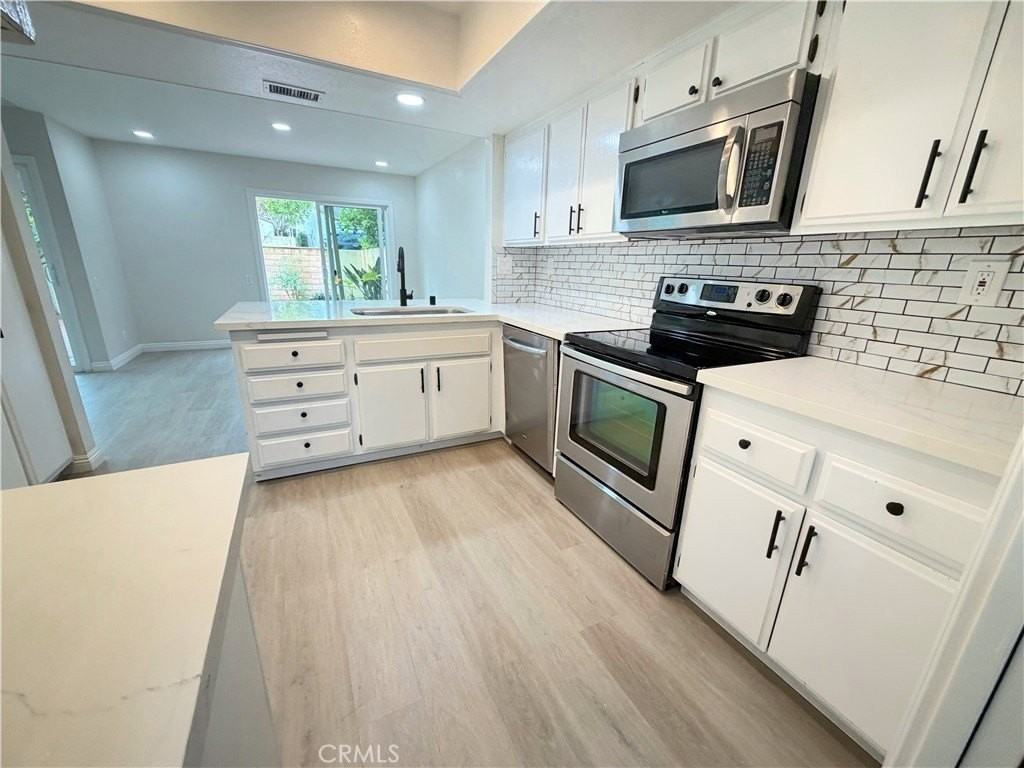 26005 Andrea Ct - Photo 5 of 39