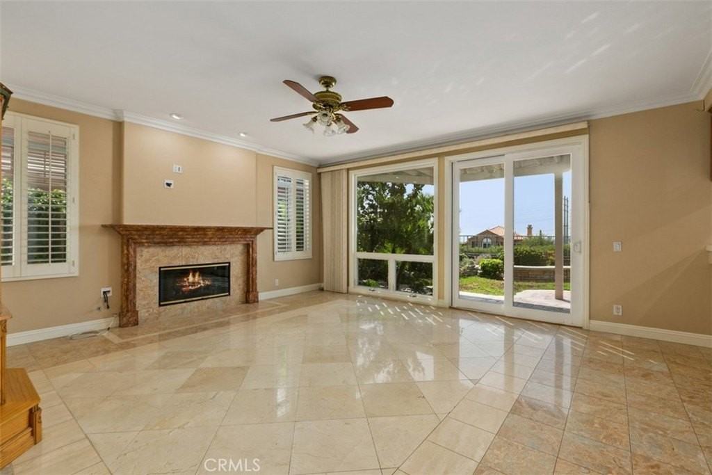 22401 Bayberry - Photo 7 of 50