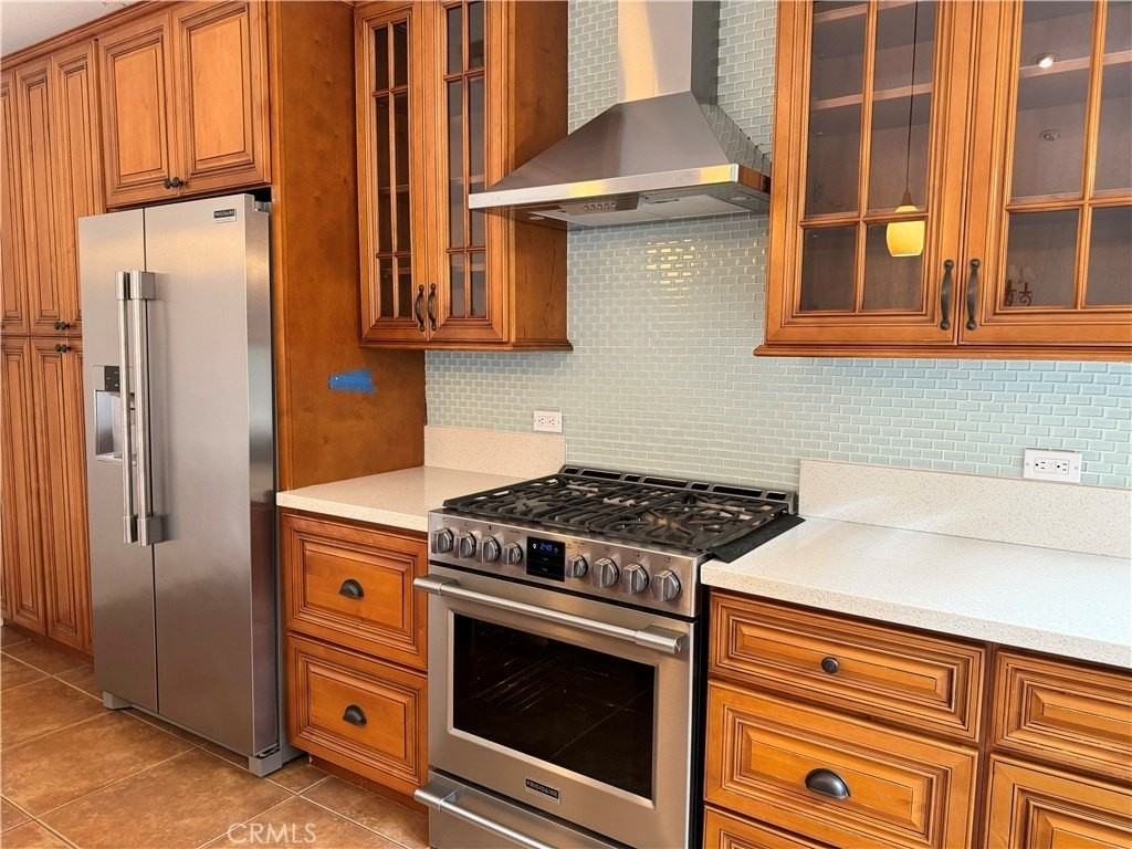 3672 Haverford St - Photo 3 of 18