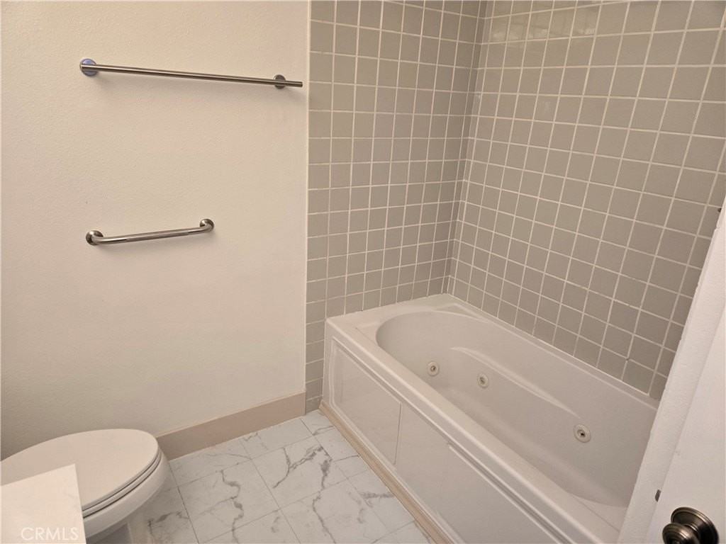 4640 Hazelnut Ave - Photo 4 of 44