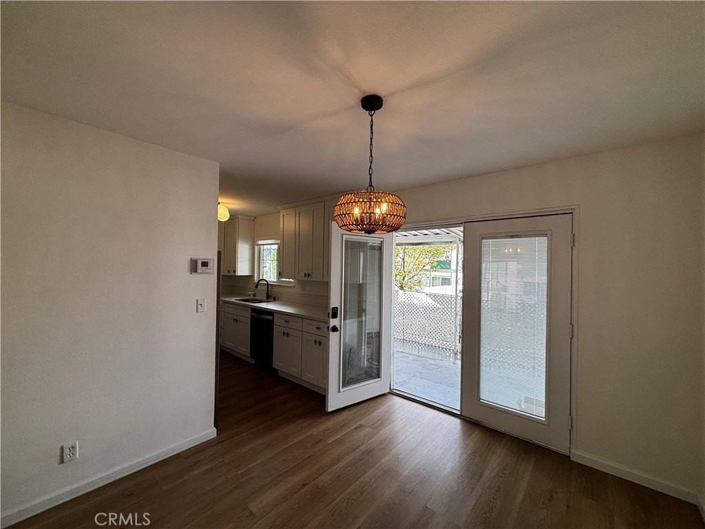 4926 Argyle Way - Photo 4 of 24