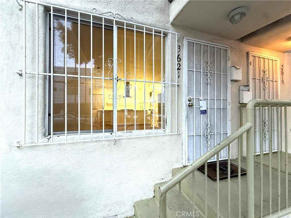 3621 Denker Ave - Photo 2 of 15