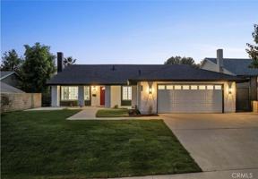 featured image of 29671 Grandifloras Rd