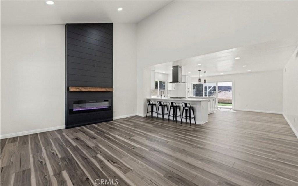 29671 Grandifloras Rd - Photo 3 of 43