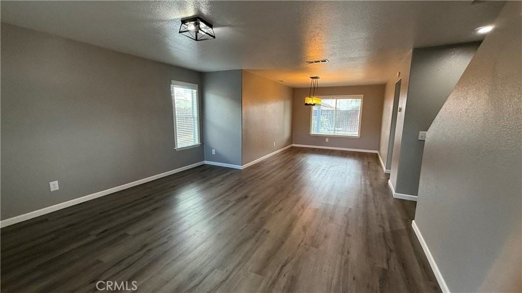 29266 Granite Ridge Ct - Photo 5 of 41