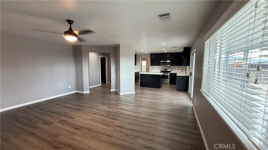 29266 Granite Ridge Ct - Photo 7 of 41