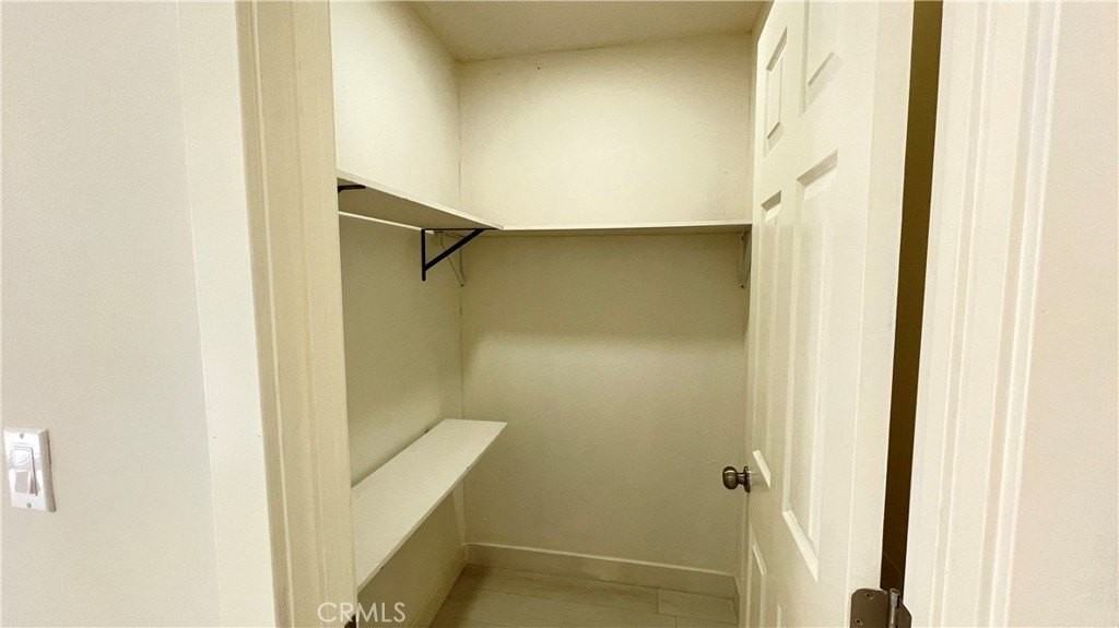 2539 Saleroso Dr - Photo 6 of 9