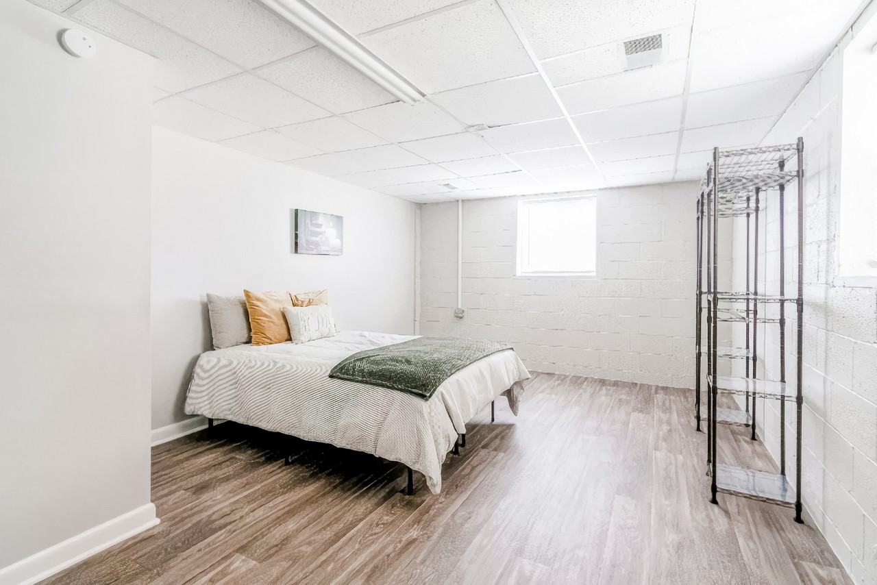 Largo Ln Sw - Photo 7 of 11