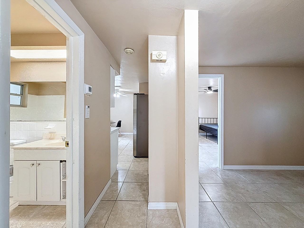 Brompton Dr - Photo 7 of 35