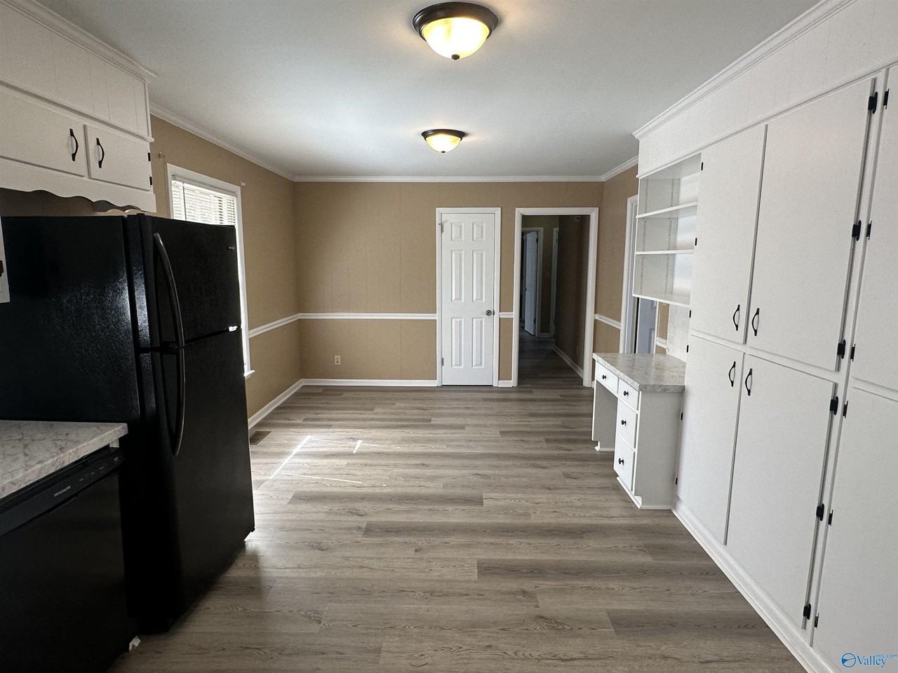 4109 Nelson Dr Nw - Photo 5 of 15