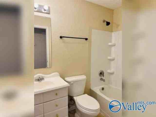 144 Kinney Rd #144 - Photo 5 of 7