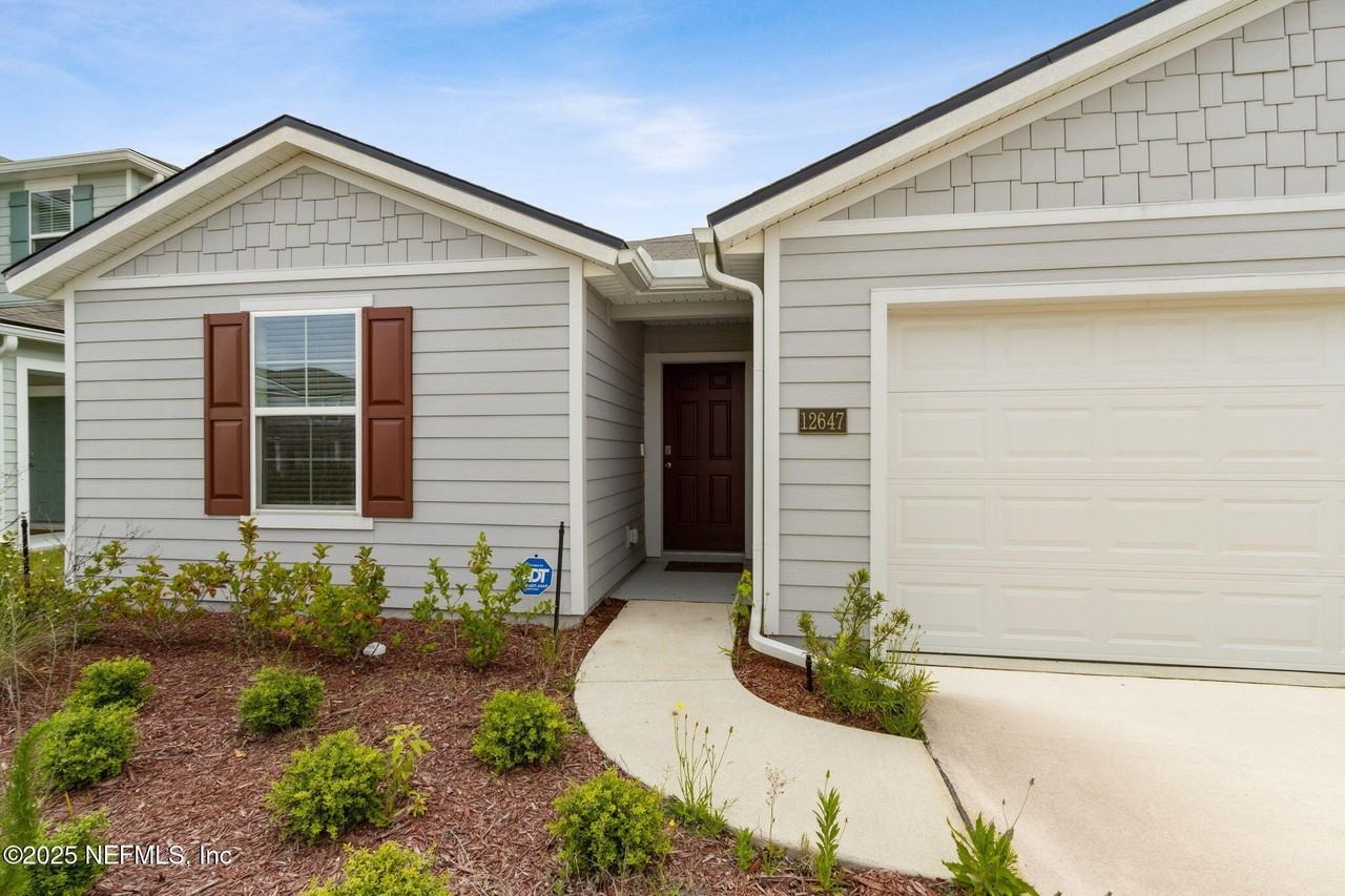 12647 European Beech Rd - Photo 2 of 28