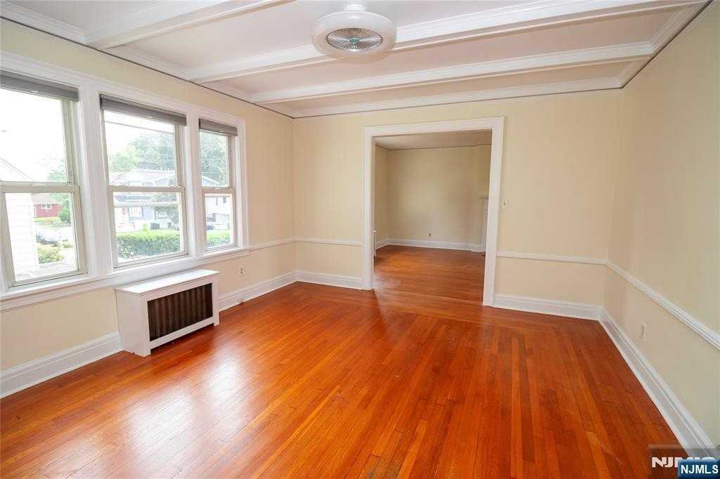 29 13th Ave - Photo 4 of 16