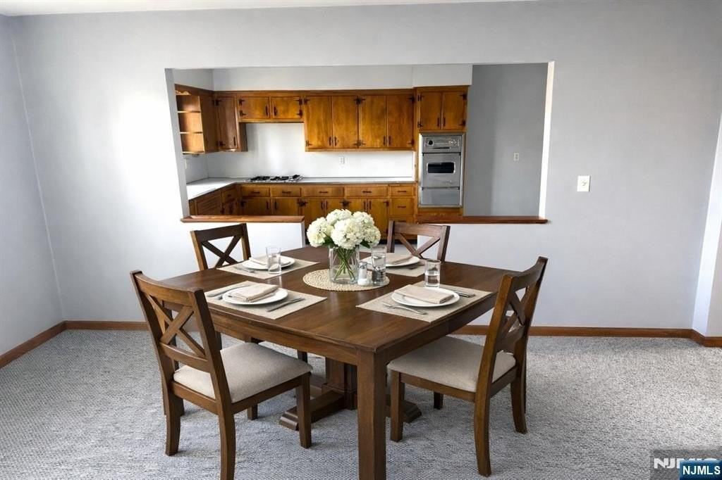 60 Roosevelt St - Photo 6 of 15