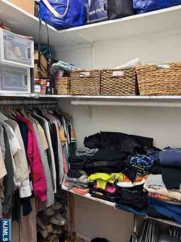 965 Boulevard E - Photo 5 of 6