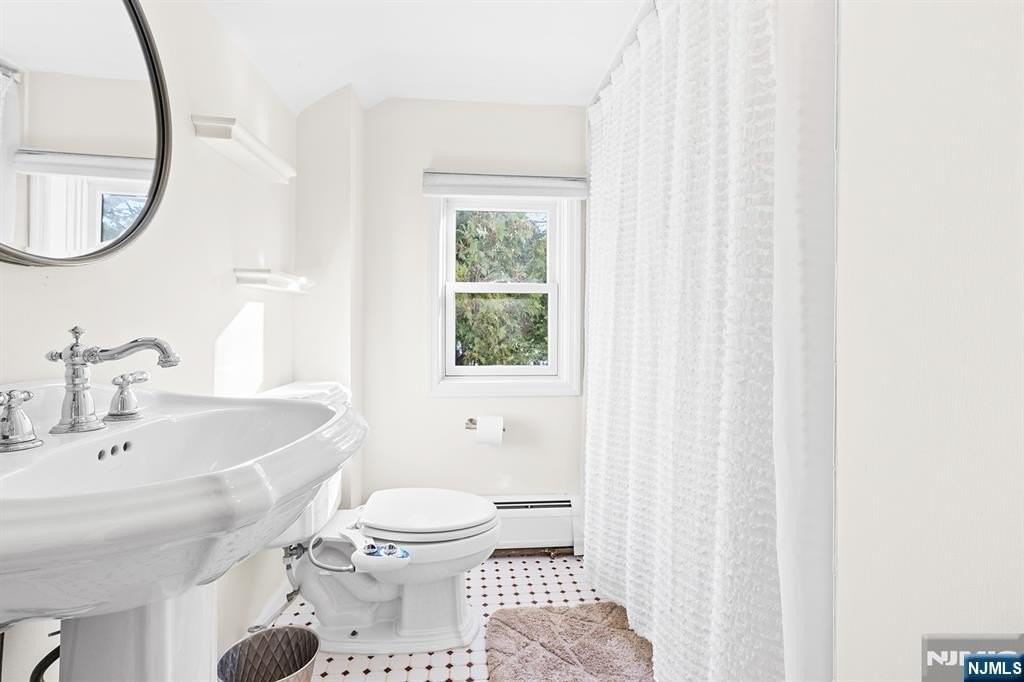 71 Madison St - Photo 7 of 16