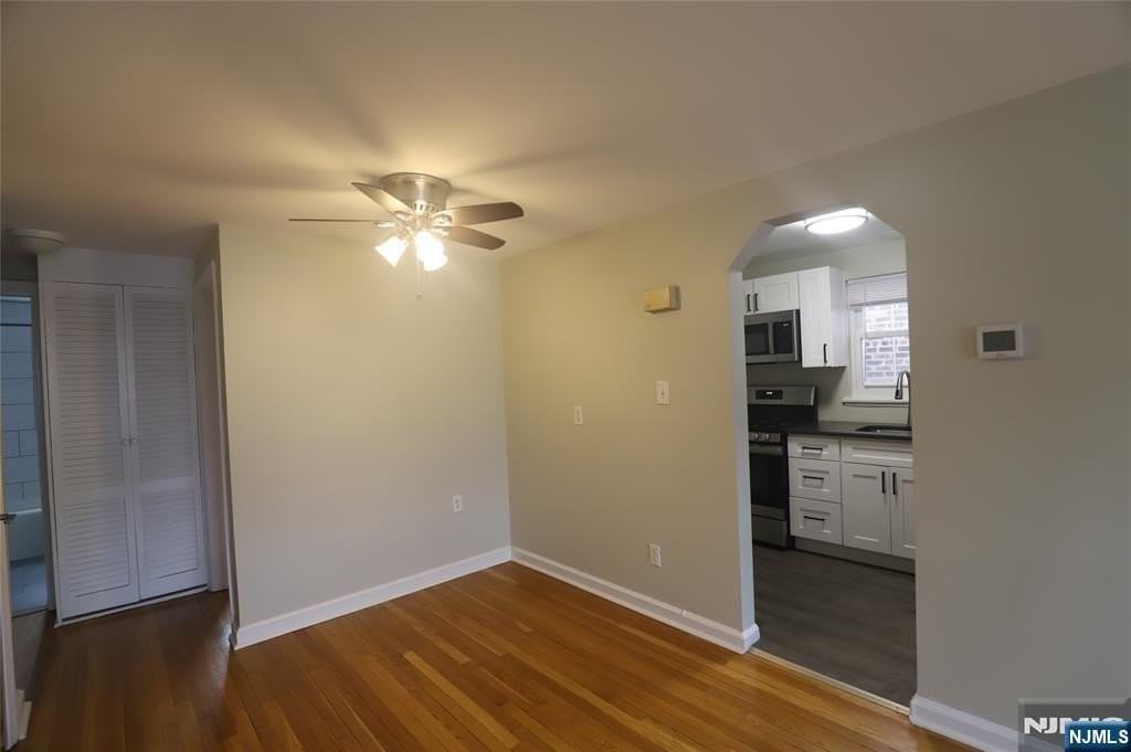 22 Beech St - Photo 7 of 13