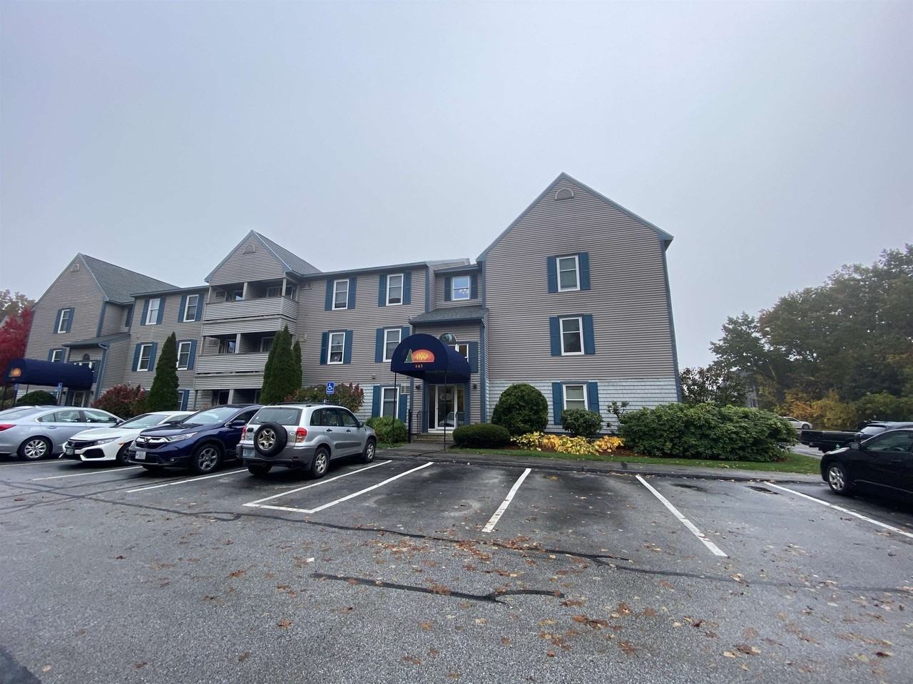 119 Eastern Ave #301 - Photo 4 of 49