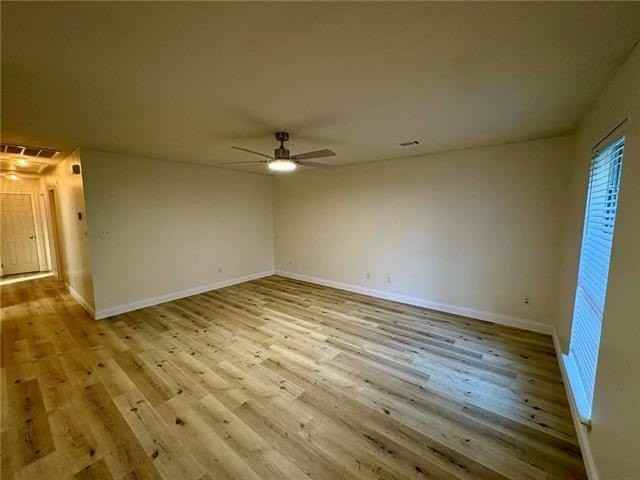 209 W Edwards St - Photo 2 of 14