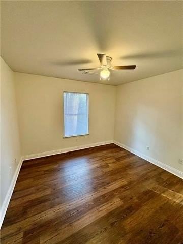 209 W Edwards St - Photo 7 of 14