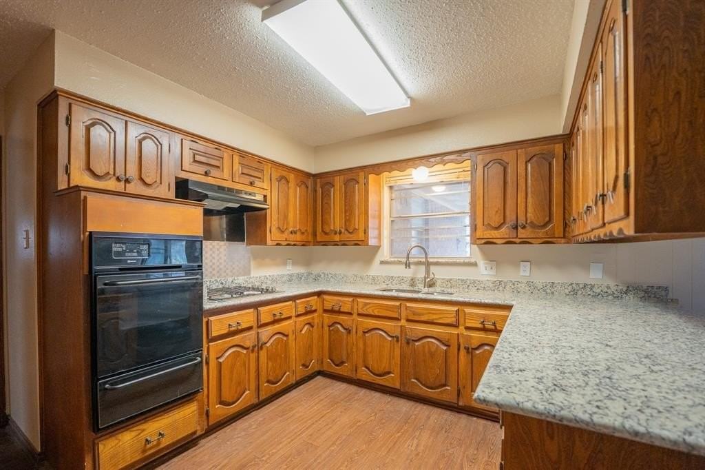 309 Brookview Dr - Photo 7 of 14