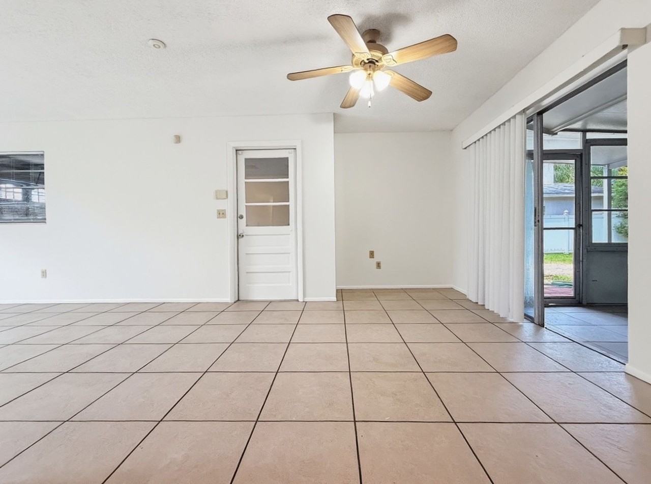 1221 Poinsettia Ave - Photo 6 of 22