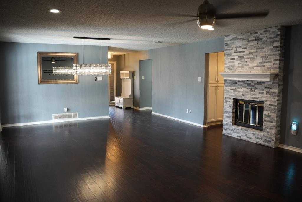 1023 Summerplace Ln - Photo 4 of 19