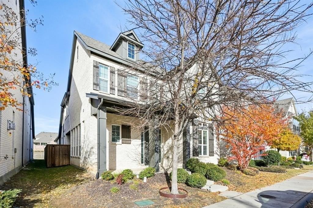 8039 Copper Way - Photo 2 of 30