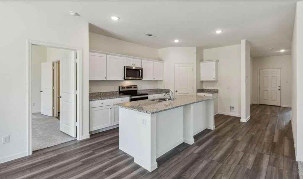 1664 Hossler Trl - Photo 6 of 21