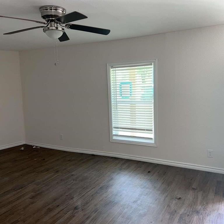 302 S Rusk St - Photo 6 of 11