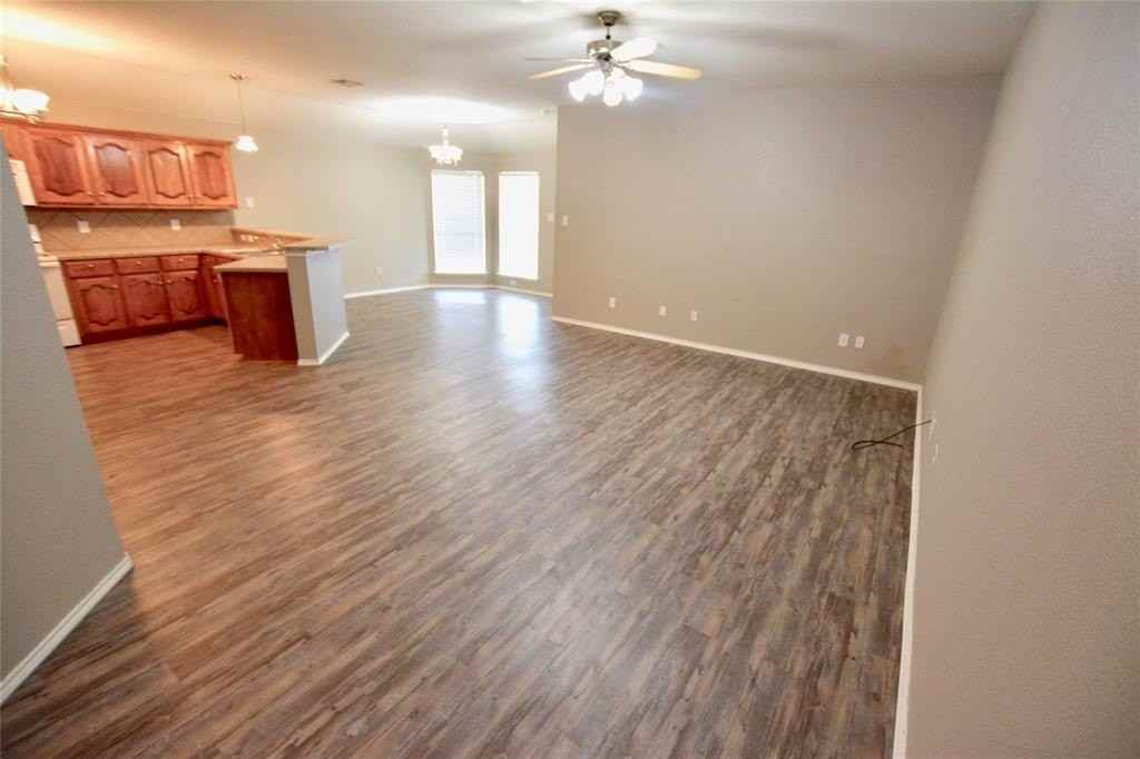 621 Chestnut Ct - Photo 7 of 38