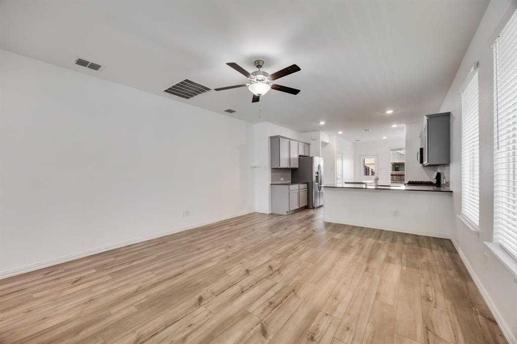 2926 S Griffin Ln - Photo 5 of 23