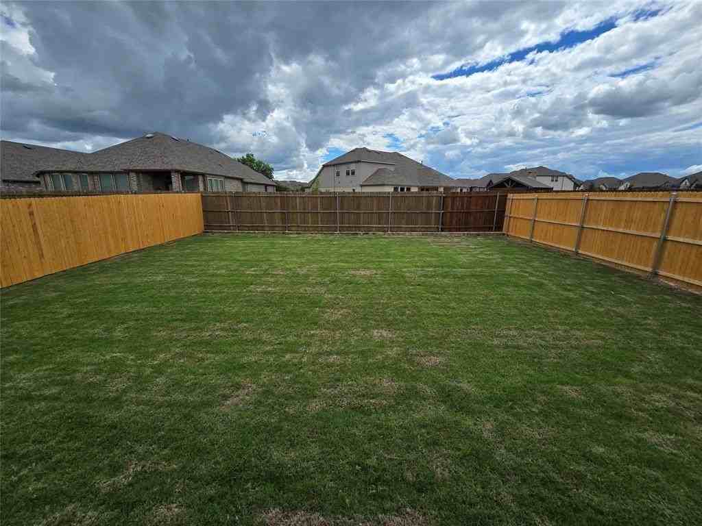 1165 Barbary Fields St - Photo 3 of 24