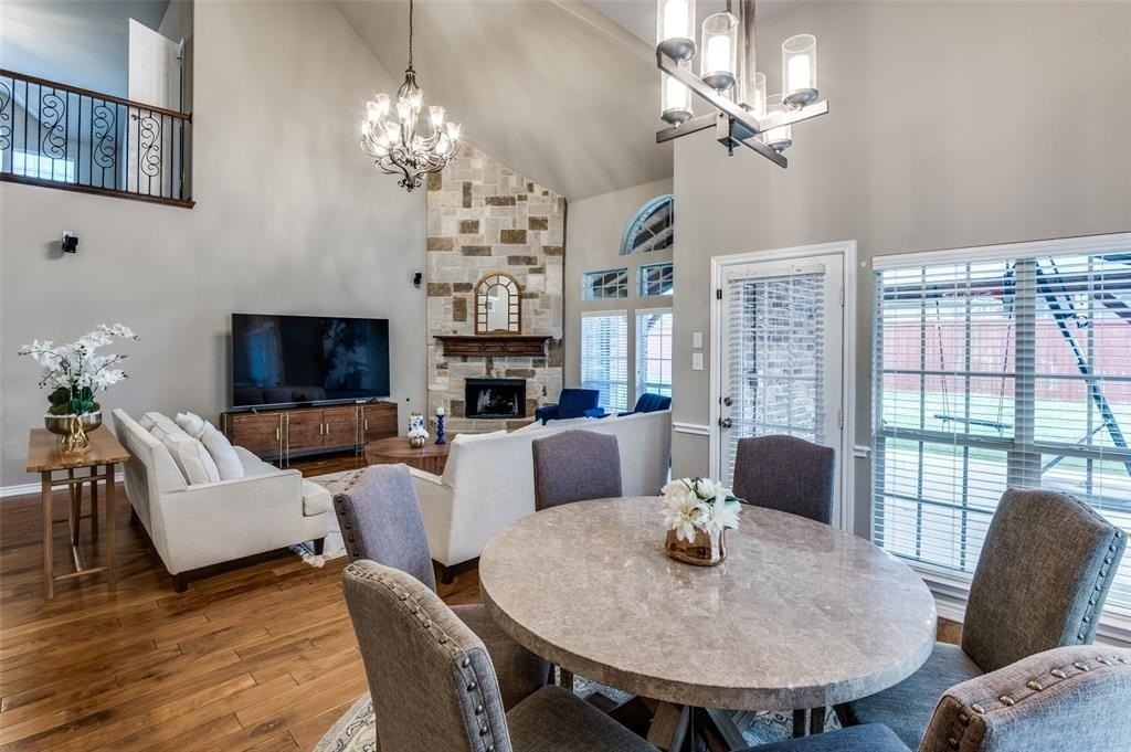 3032 Larreta - Photo 5 of 24