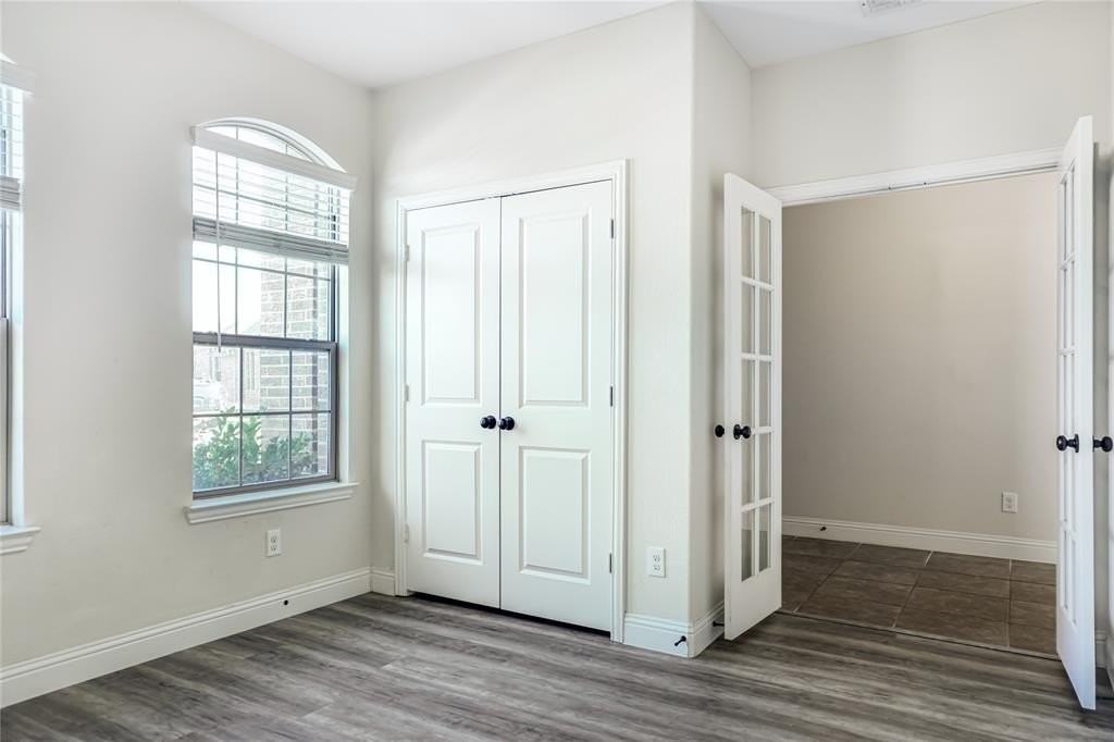 1526 Derby Dr - Photo 7 of 25