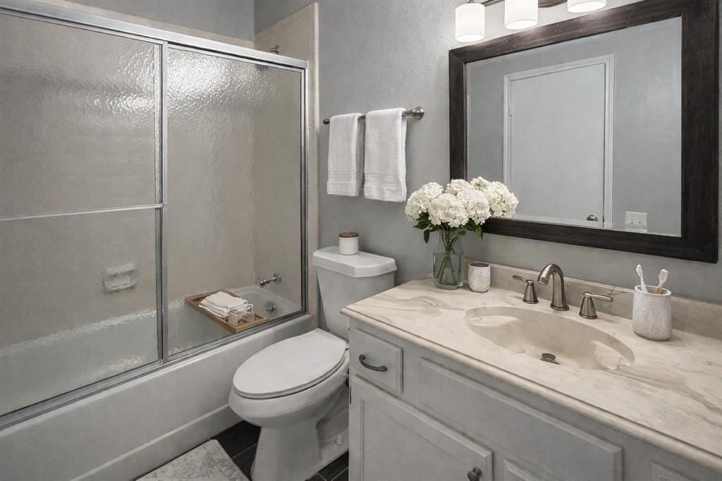 1520 Beach Ln - Photo 7 of 21