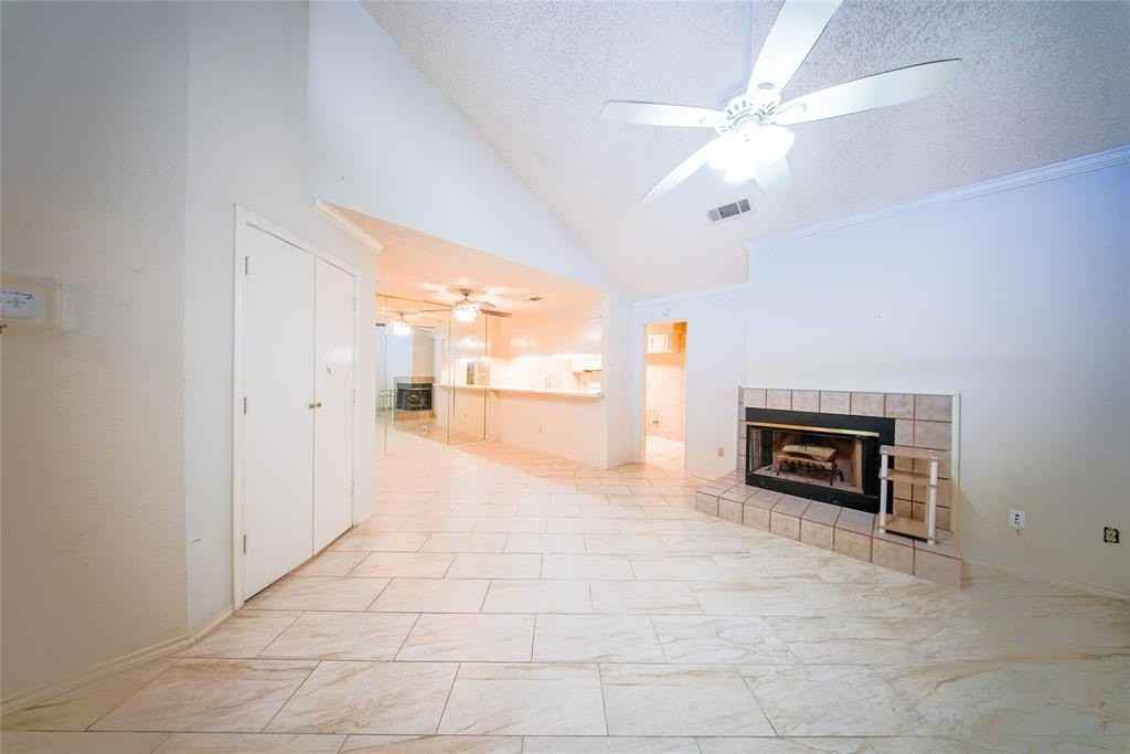 2800 Keller Springs Rd #1D - Photo 5 of 10