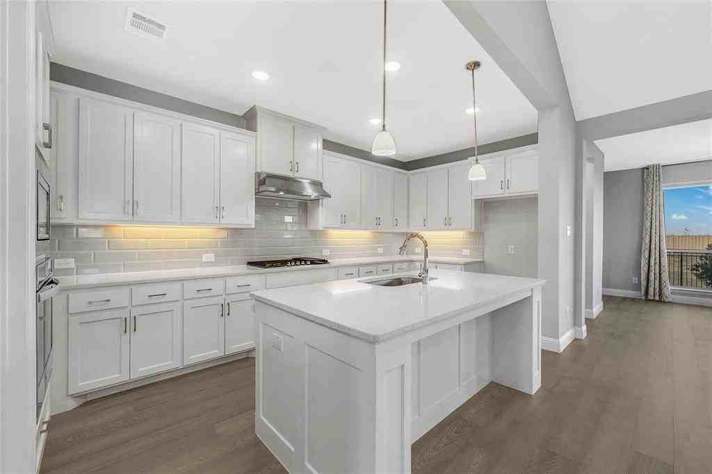 3813 Brinkley Dr - Photo 7 of 40