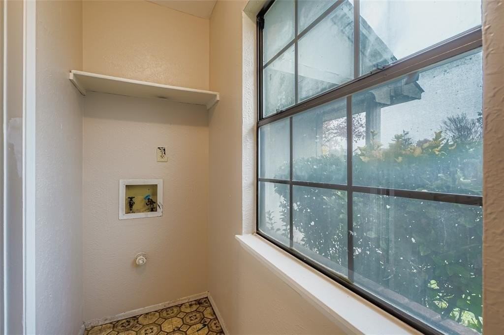 508 Matterhorn St - Photo 5 of 28