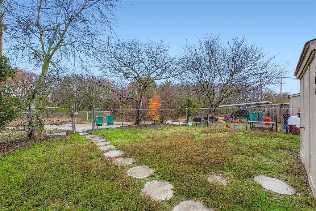 508 Matterhorn St - Photo 6 of 28