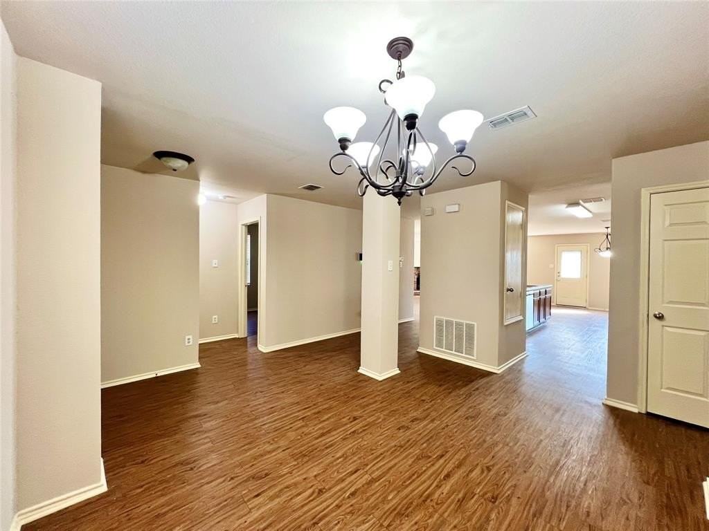 2804 Cameron Way - Photo 4 of 29