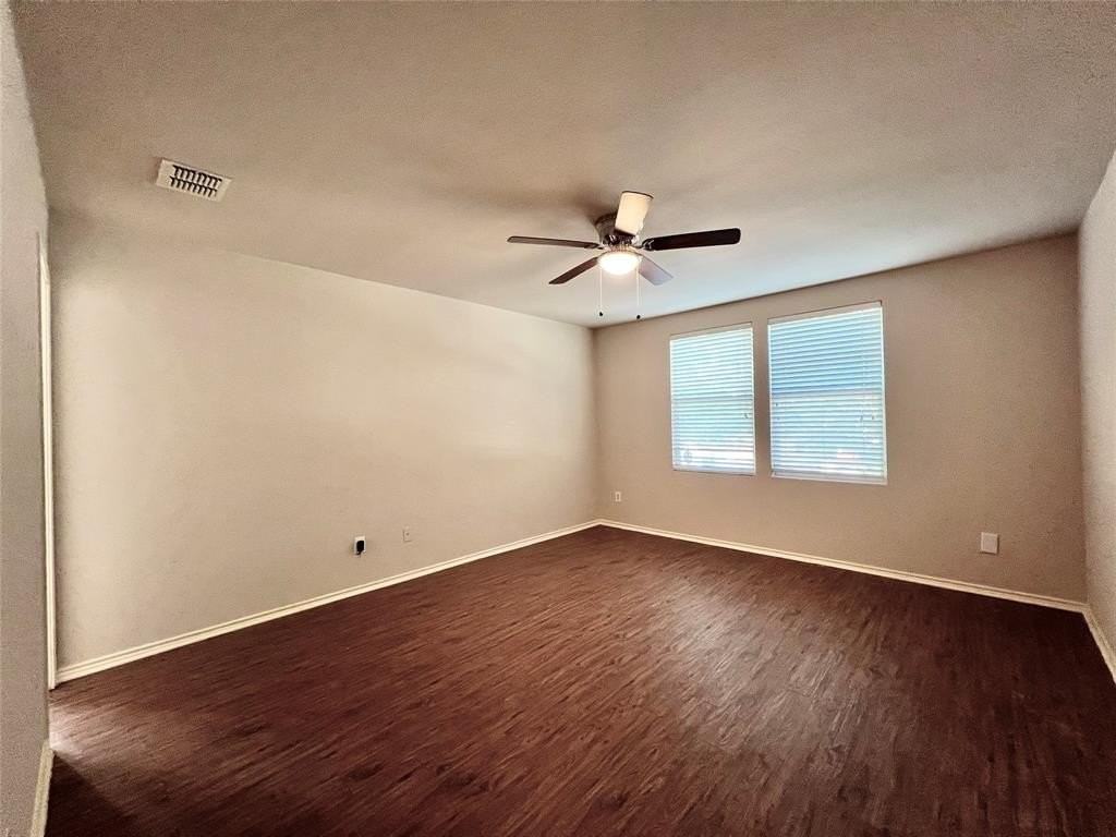 2804 Cameron Way - Photo 7 of 29