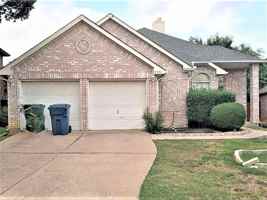 featured image of 3004 Black Walnut Dr