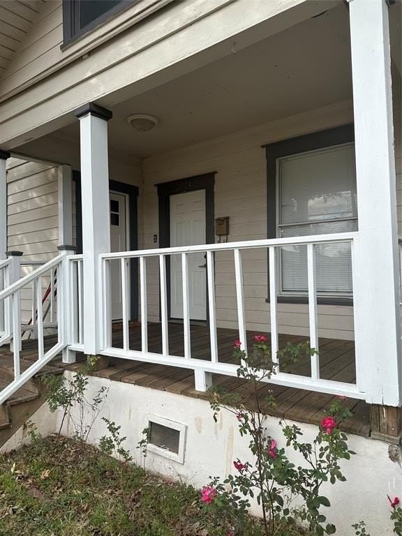 1711 Wood Ave - Photo 3 of 22