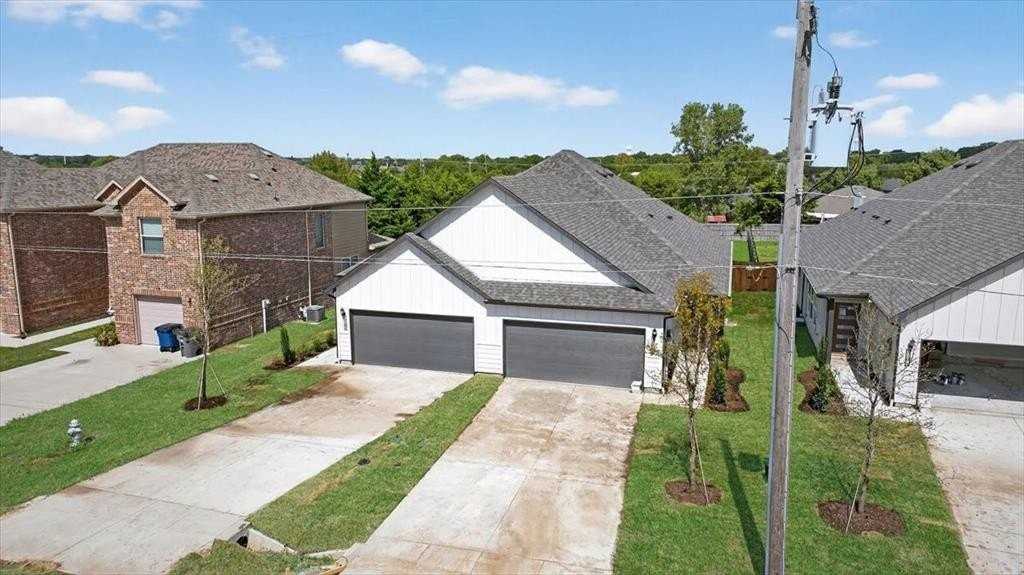 116 Wood St - Photo 6 of 40